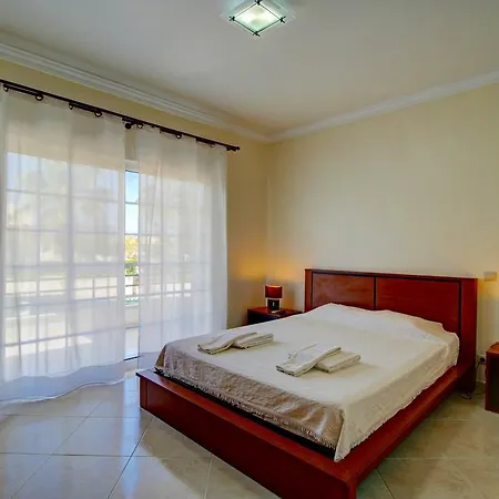 House Nyaraló Albufeira